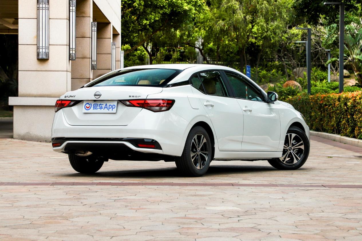Nissan Sylphy 1.6L Comfort foto 2